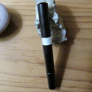 Kat Von D Metal Crush Liquid Highlighter - Gold Skool